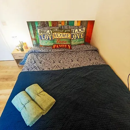 By Port Vell Rooms Barcelona